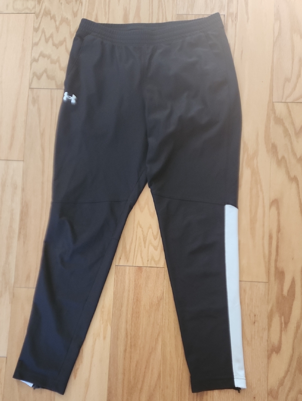 Under Armour Black Joggers with White Side Stripe Large